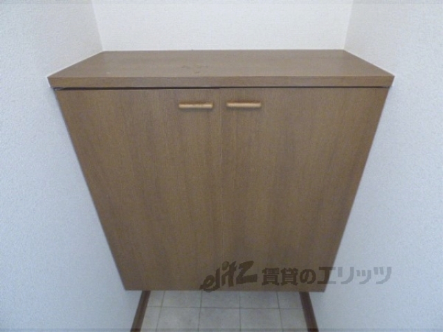収納　下駄箱