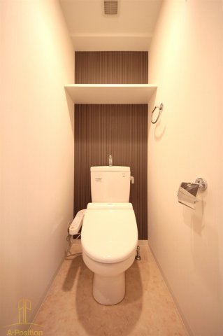 トイレ　レジュールアッシュ心斎橋リュクス