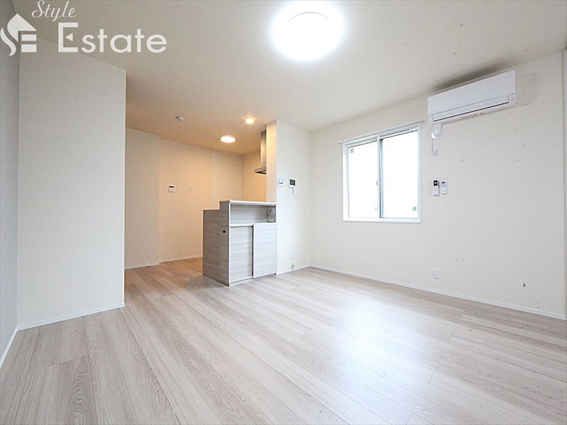 居室・リビング　内装