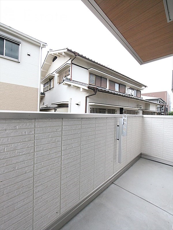 バルコニー　バルコニー