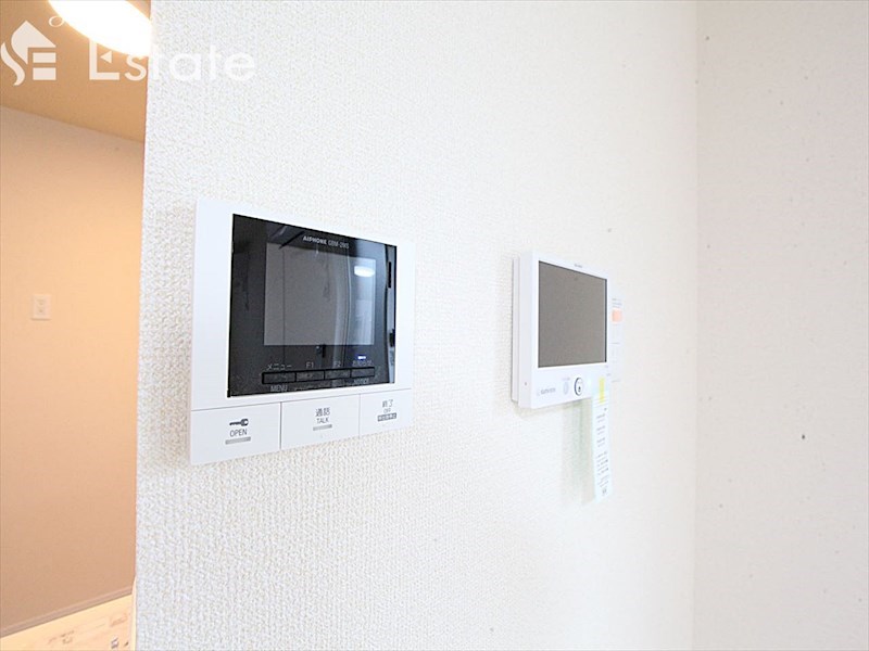 セキュリティ　モニター付きインターホン