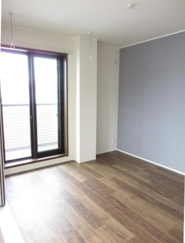 その他設備　室内エアコン付き♪