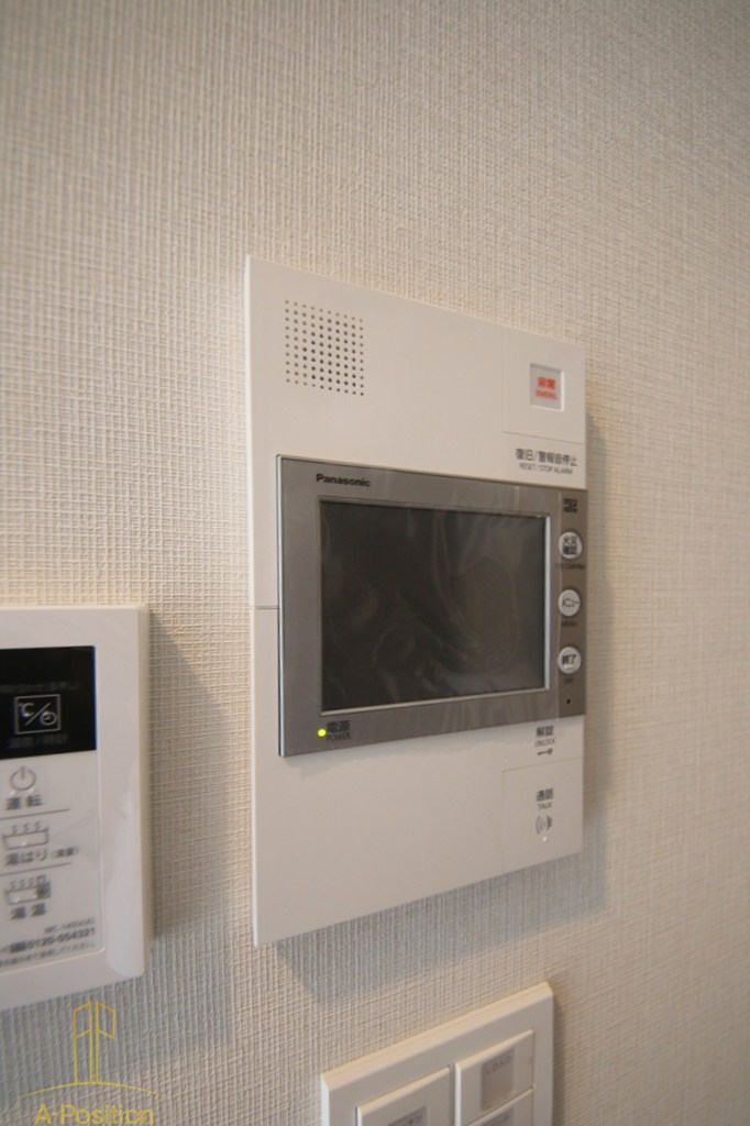 セキュリティ　コンフォリア・リヴ本町WEST Q