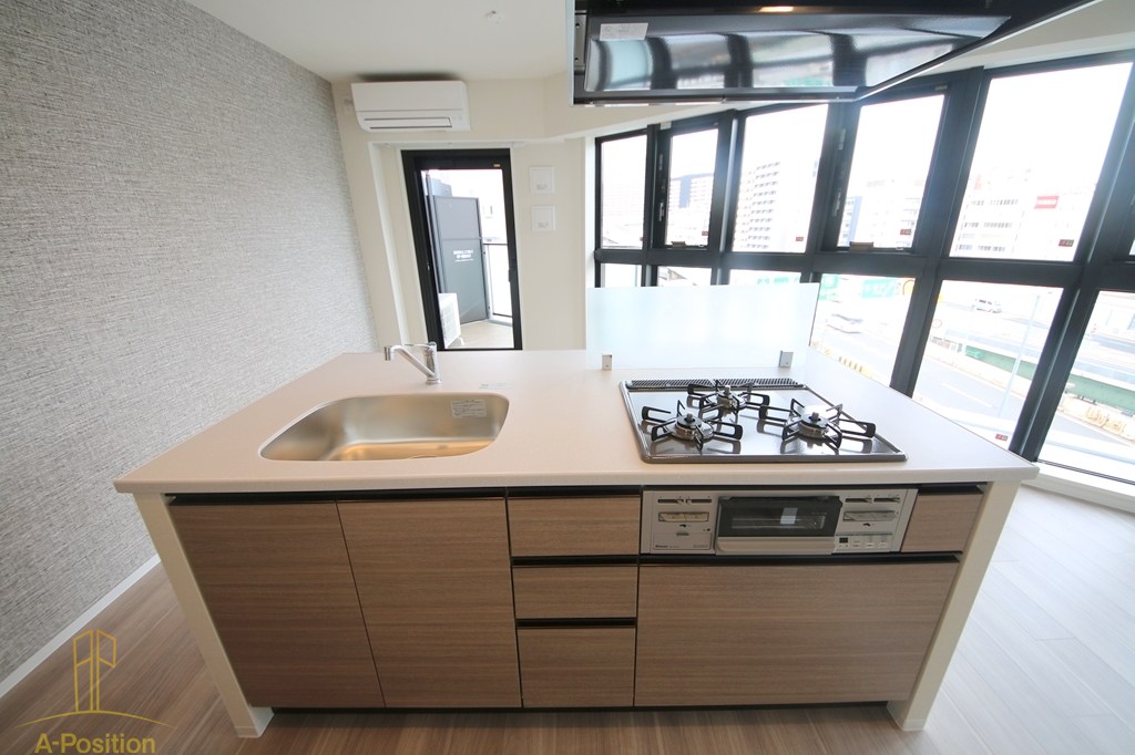 キッチン　コンフォリア・リヴ本町WEST Q