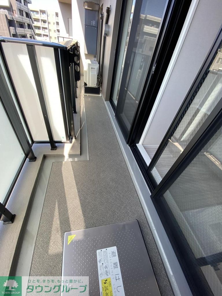 バルコニー　バルコニー