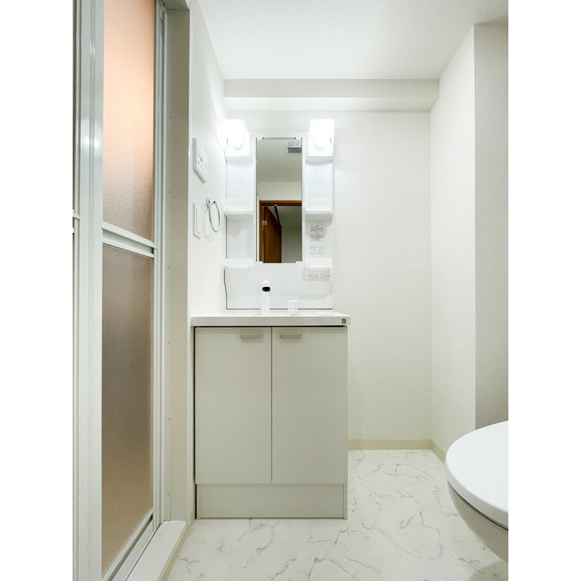 洗面設備　脱衣スペースもあります