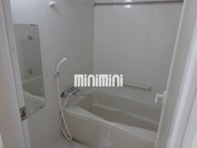 バス・シャワールーム　追炊き付きのバスルーム