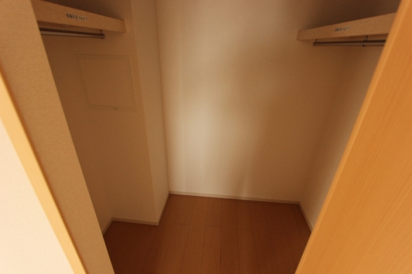 収納　ウォークインクローゼット