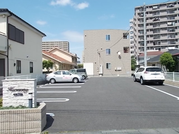 駐車場　駐輪場