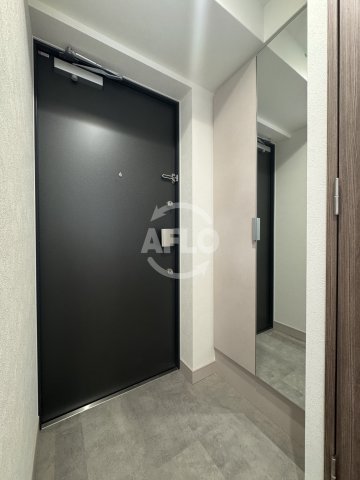 玄関　プレサンス九条グランデリーヴ　玄関