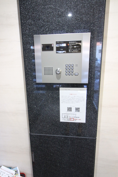 エントランス　オートロック