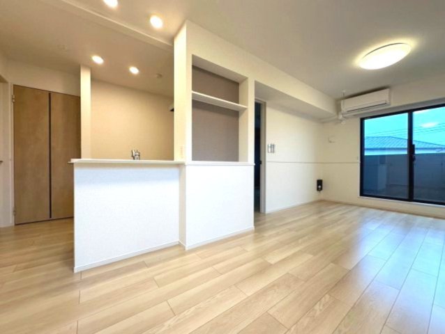 居室・リビング　※同タイプの写真です