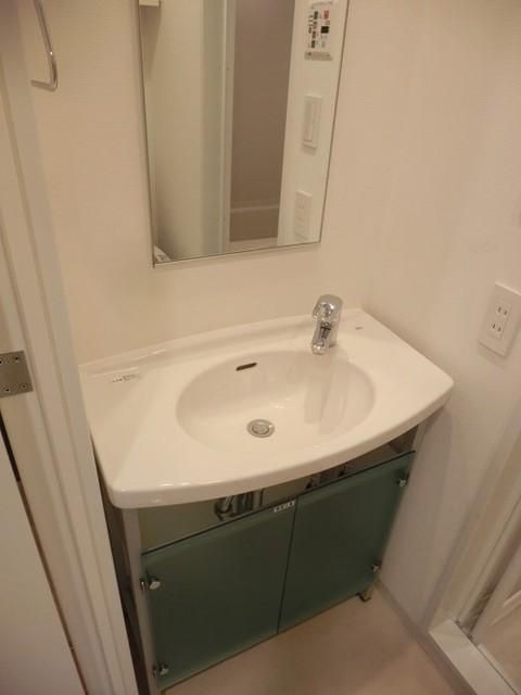 洗面設備　お部屋探しは株式会社　タウンハウジング　までお気軽にお問合…