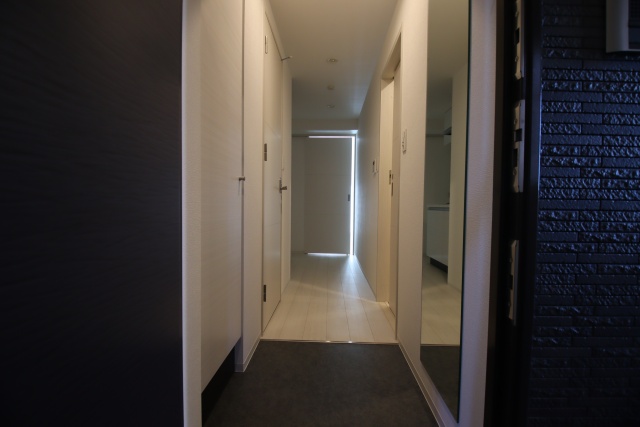 玄関　※別室の参考写真の為、現況優先です。