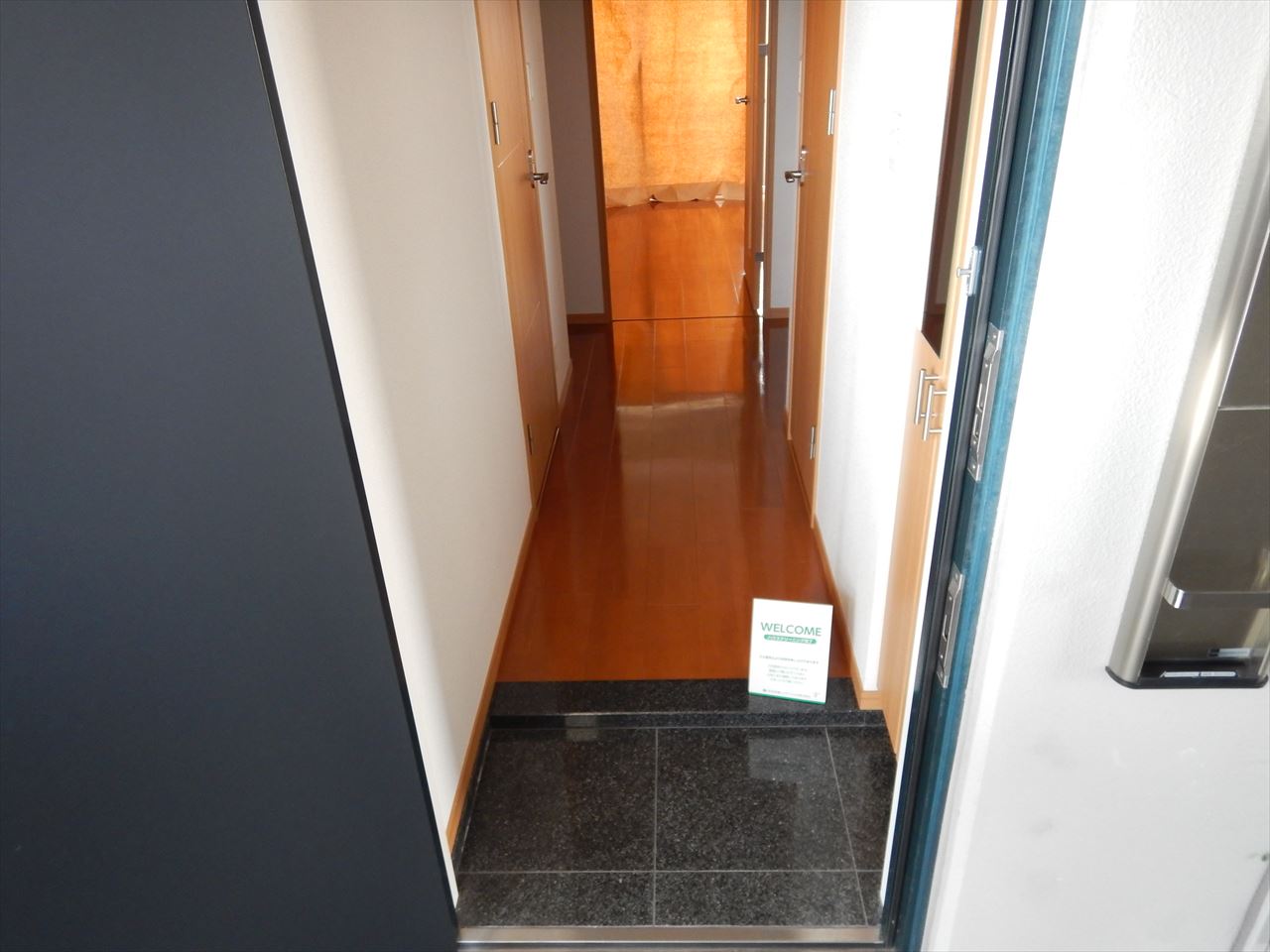 玄関　エコロジー栄レジデンス