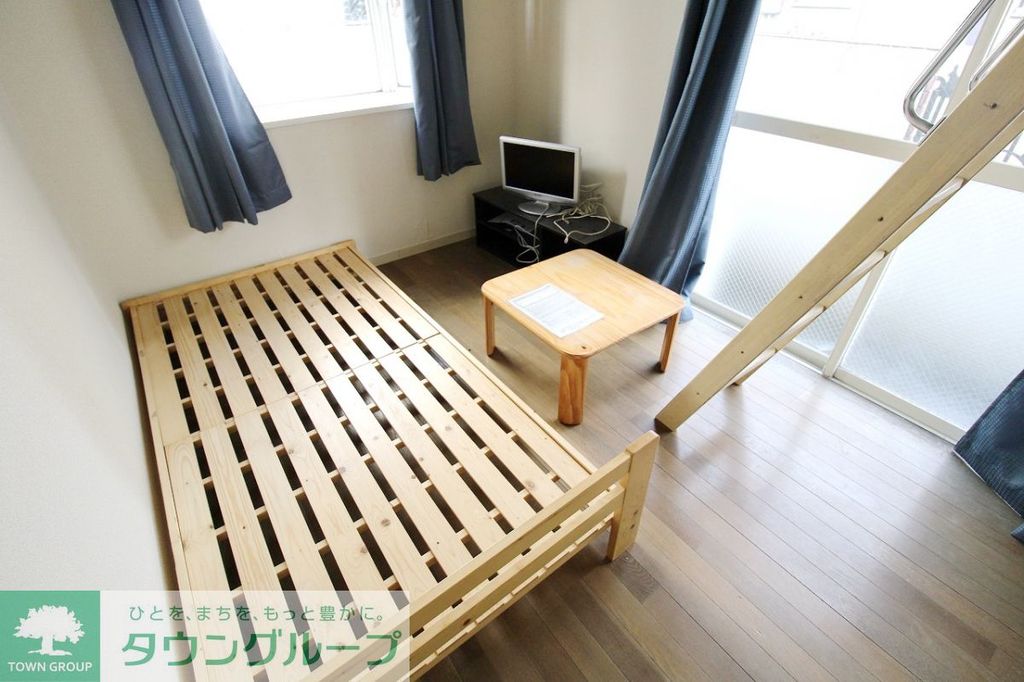 居室・リビング　庭