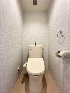 トイレ　※別部屋参考写真
