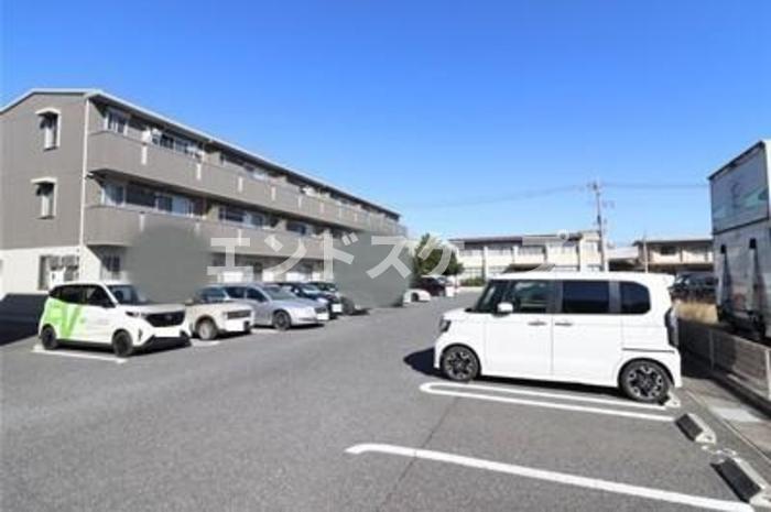 駐車場　高崎、前橋エリアのお部屋探しはエンドスケープまで！お客様の理