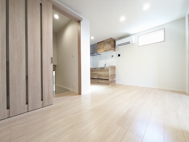 居室・リビング　リビング８．１帖♪