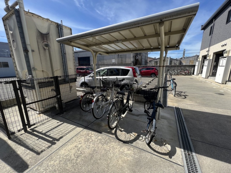 その他　駐輪スペースです。