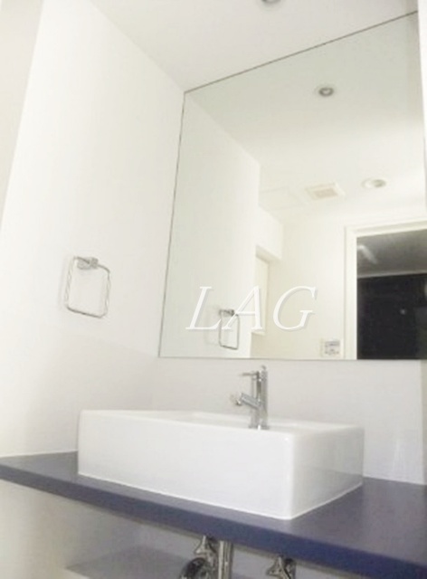 洗面設備　洗面台です。