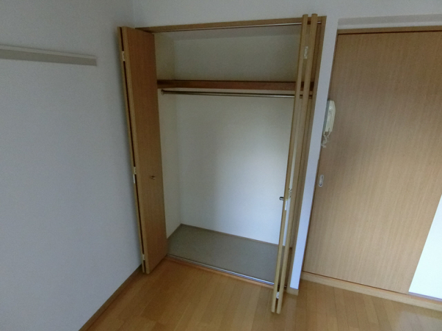 収納　クローゼット