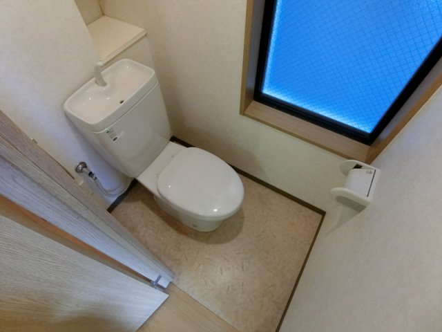 トイレ　トイレ