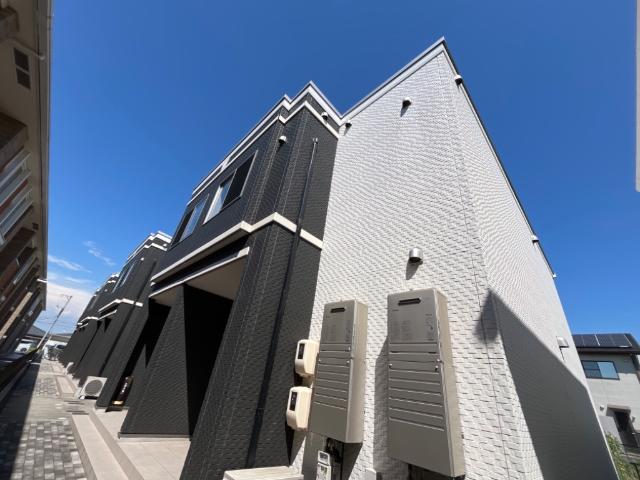 建物外観　外観写真（昼）