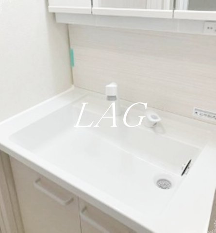 洗面設備　洗面台です。