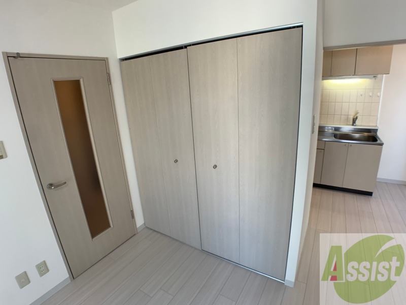 収納　クローゼットがありました。お洋服や荷物はここへ