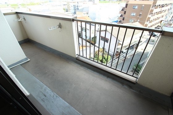 バルコニー　※別部屋の写真です