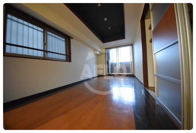 居室・リビング　CITY　SPIRE上町台　洋室