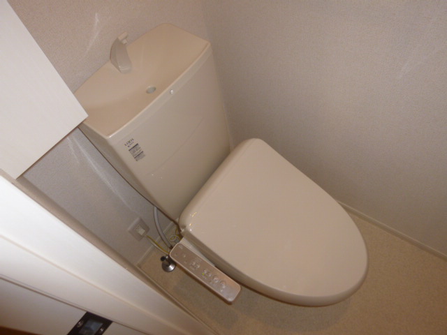 トイレ　シャワー付きトイレ