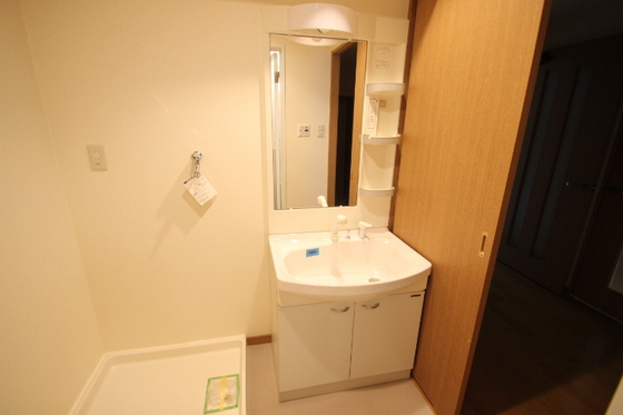 洗面設備　※別部屋の写真です
