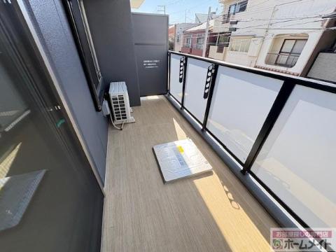 バルコニー　ベランダ