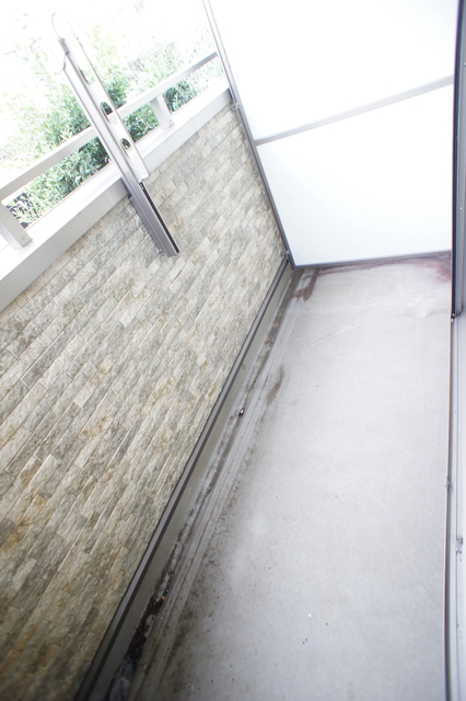 バルコニー　バルコニー付！お天気のいい日は洗濯物も気持ちよく干せますね！