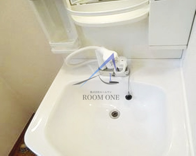 洗面設備　洗面台です。