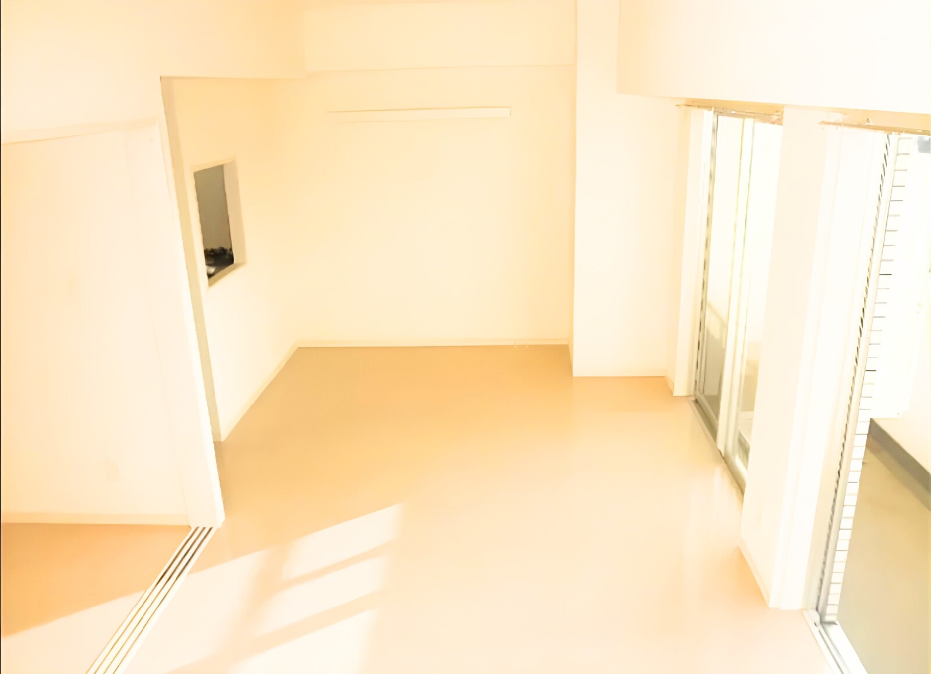 居室・リビング　※別部屋参考写真