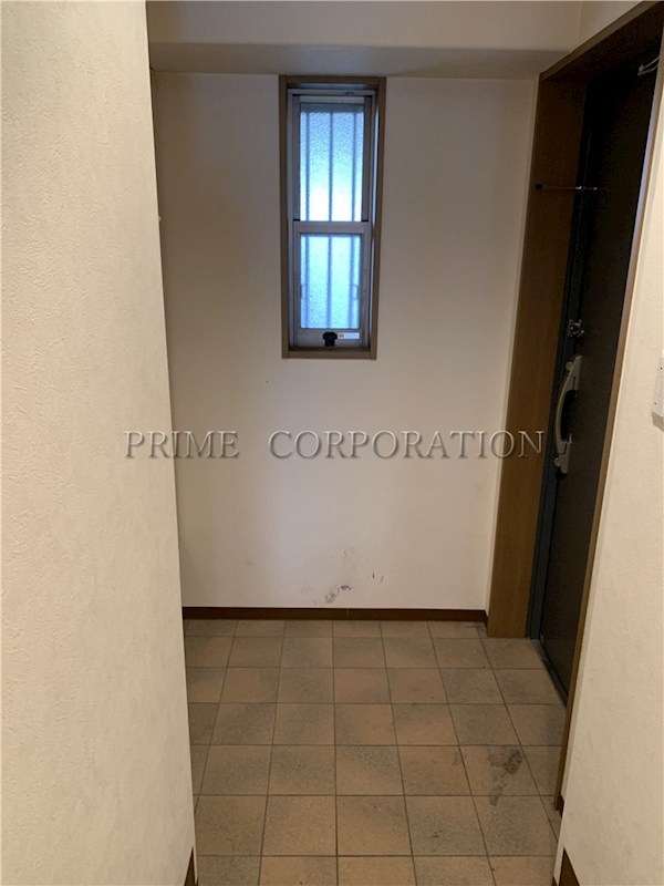 玄関　※参考写真※