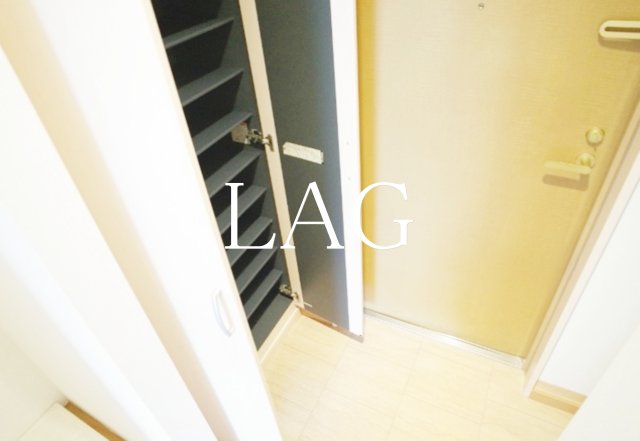 玄関　玄関です。