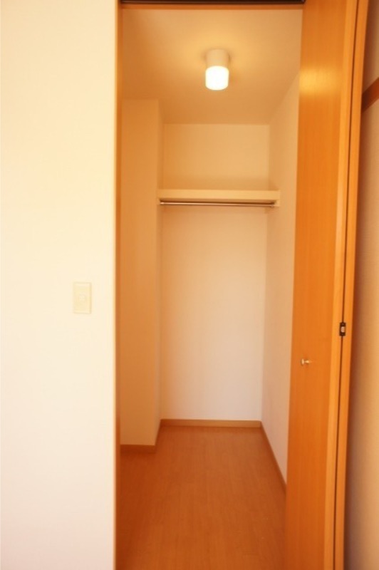 収納　図面と現状に相違がある場合には現状を優先