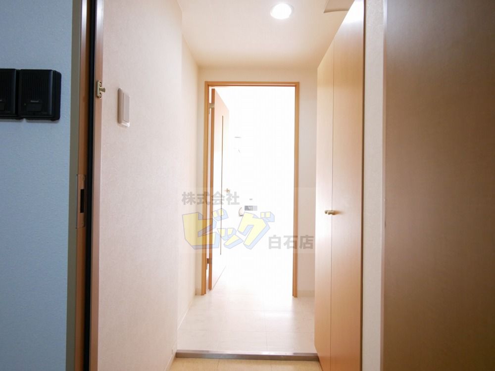 玄関　広々玄関です♪