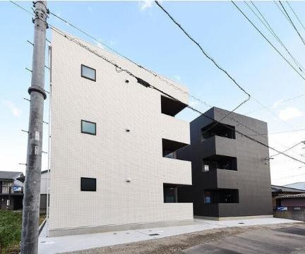 建物外観　外観写真（昼）