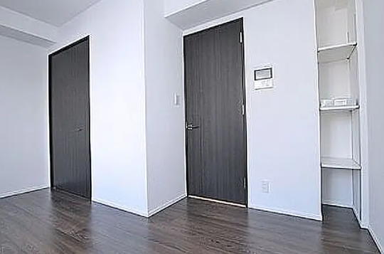 居室・リビング　☆明るい洋室☆