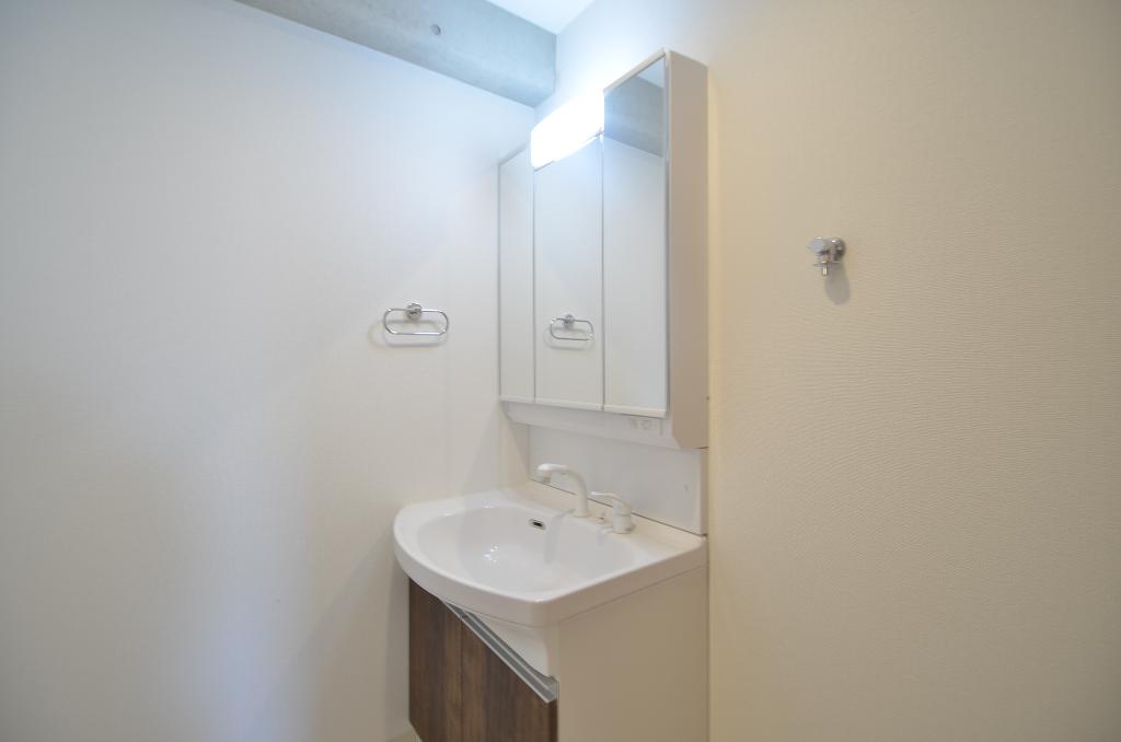 洗面設備　洗髪洗面化粧台