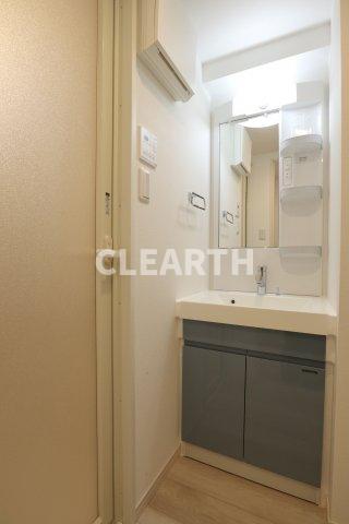 洗面設備　ログ代々木