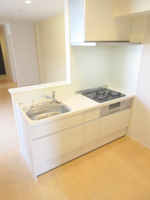 キッチン　★ガス３口グリル付システムキッチン★