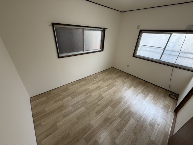 その他部屋・スペース　落ち着いて過ごせるお部屋なので、寝室にいかがでしょうか