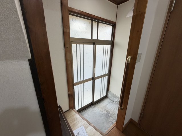 玄関　明るい玄関です