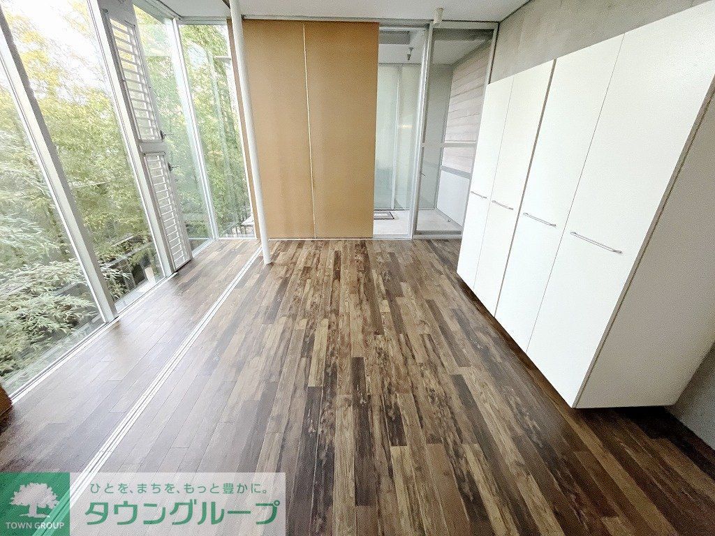 居室・リビング　居室